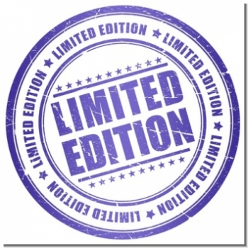 Haarschere  ,Mitzaki-Shiro 600, 6.0" ZOLL,440C Japanstahl, Hohl geschliffen, ergonomische Formgebung, Schneiden mit Semikonvexschliff, fester Fingerhaken - Rändelschraube mit safirblauem Schmucksteinbe